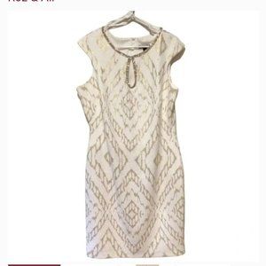 Roz & Ali White & Gold Dress